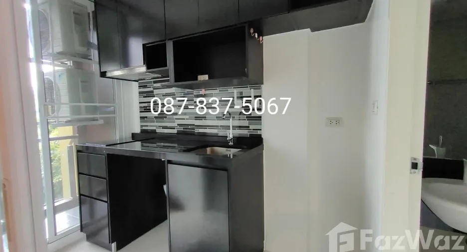 For sale 1 bed condo in Bang Phlat, Bangkok