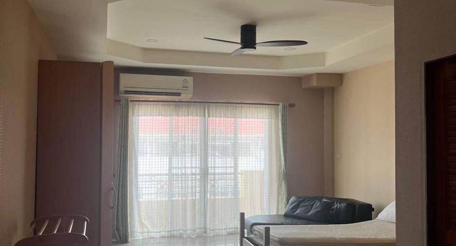For sale 2 bedrooms townhouse in Hua Hin, Prachuap Khiri Khan
