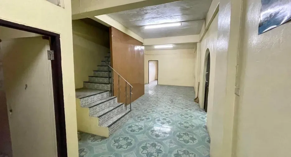 À vendre 14 chambres maison de ville à Bang Bon, Bangkok