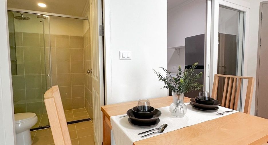 For rent 2 bedrooms condo in Mueang Phuket, Phuket