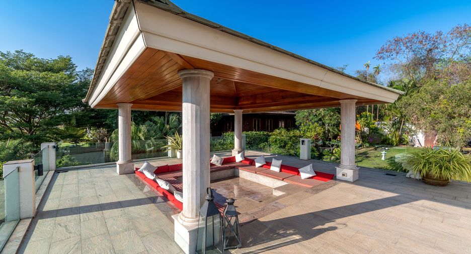 Villa en venta de 7 habitaciones en Bang Lamung, Chonburi