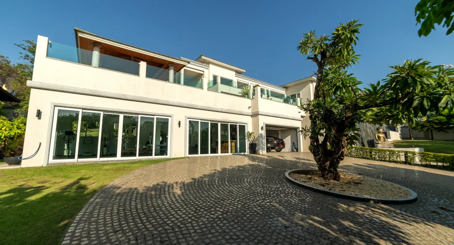 Villa en venta de 7 habitaciones en Bang Lamung, Chonburi