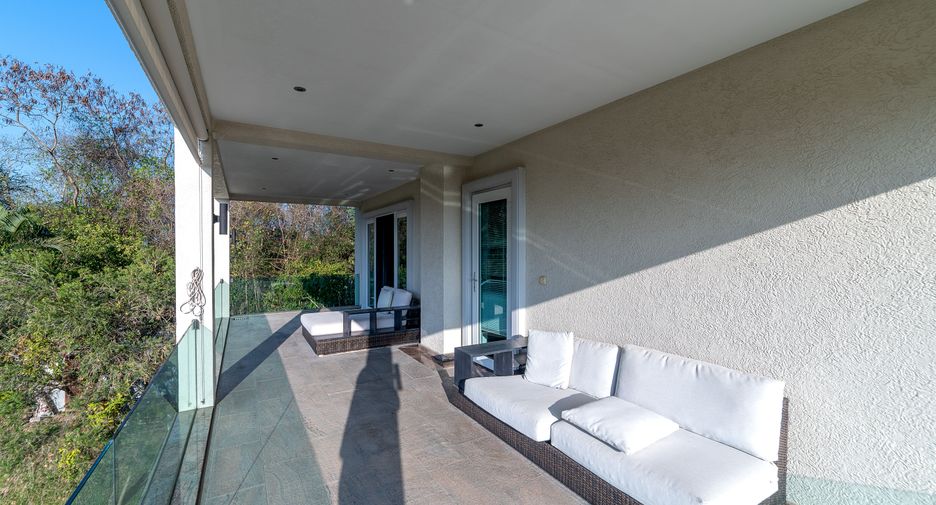 Villa en venta de 7 habitaciones en Bang Lamung, Chonburi