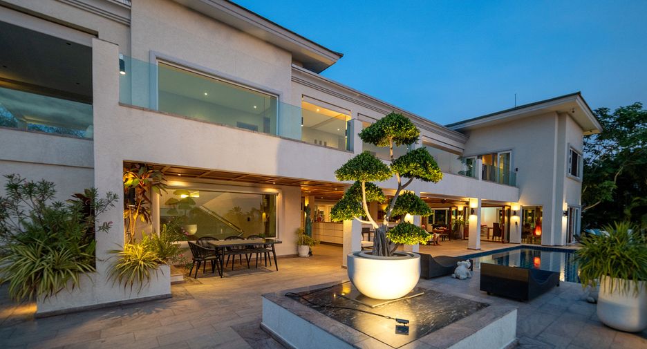 Villa en venta de 7 habitaciones en Bang Lamung, Chonburi