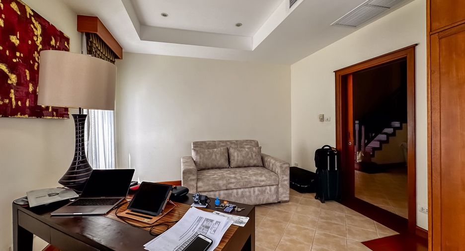 Villa zum Kauf mit 3 Zimmer in Thalang, Phuket