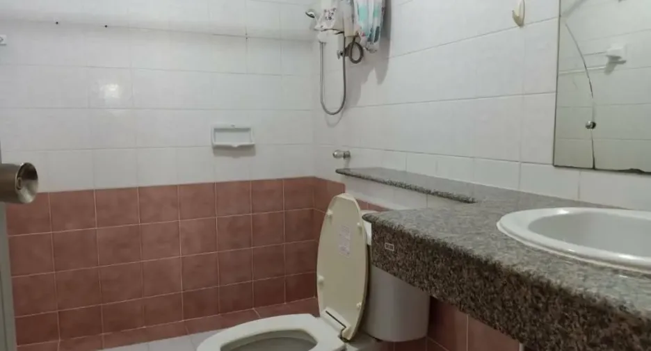 Продажа и аренда 4 спальни дом в Суан Луанг, Бангкок