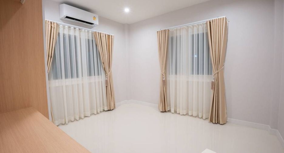 For rent 4 bedrooms house in Mae Rim, Chiang Mai