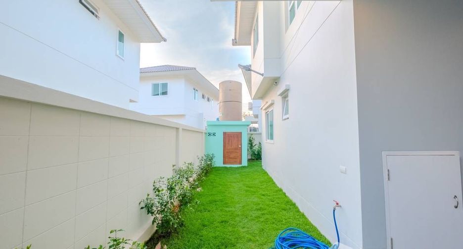 For rent 4 bedrooms house in Mae Rim, Chiang Mai