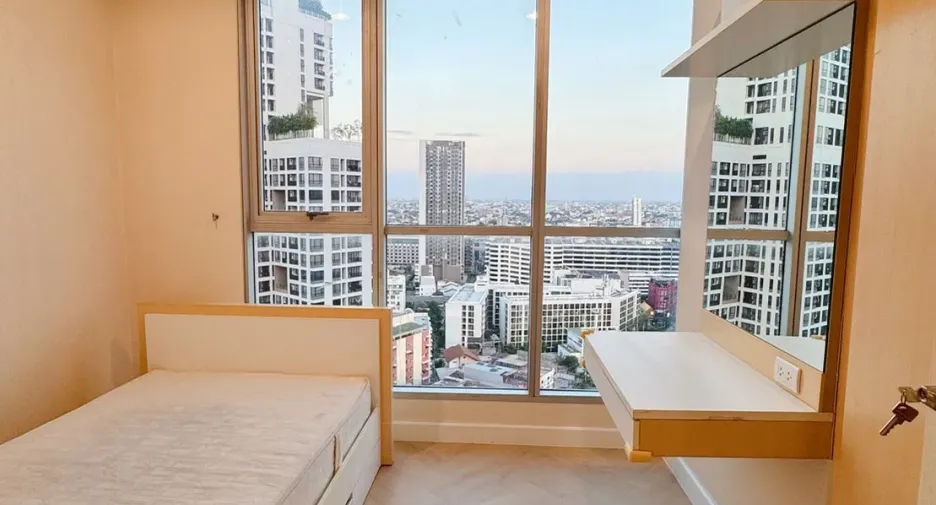 For sale and for rent 2 bedrooms condo in Chatuchak, Bangkok