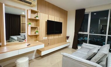 À vendre et à louer 2 chambres condo à Chatuchak, Bangkok