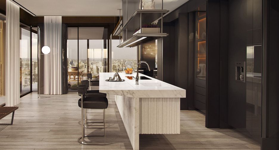For sale 3 bedrooms condo in Pathum Wan, Bangkok