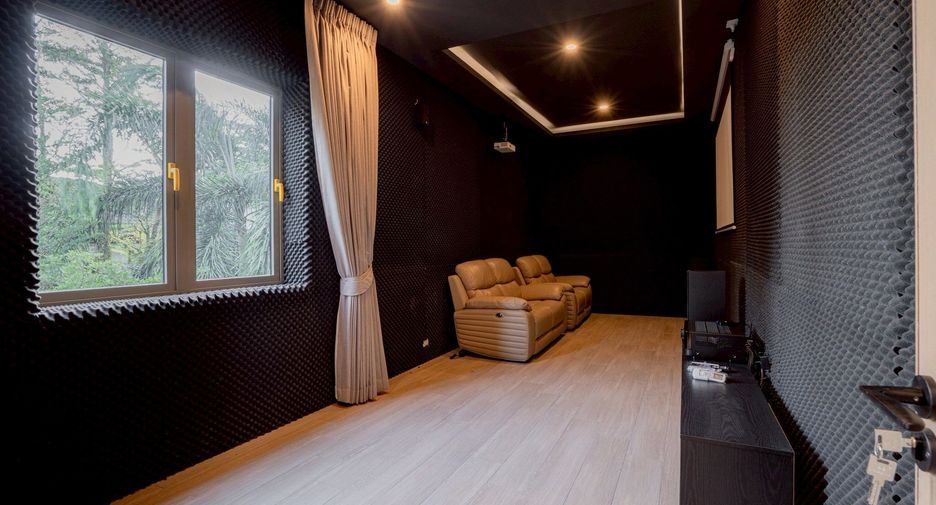 Villa en venta de 4 habitaciones en Mueang Phuket, Phuket