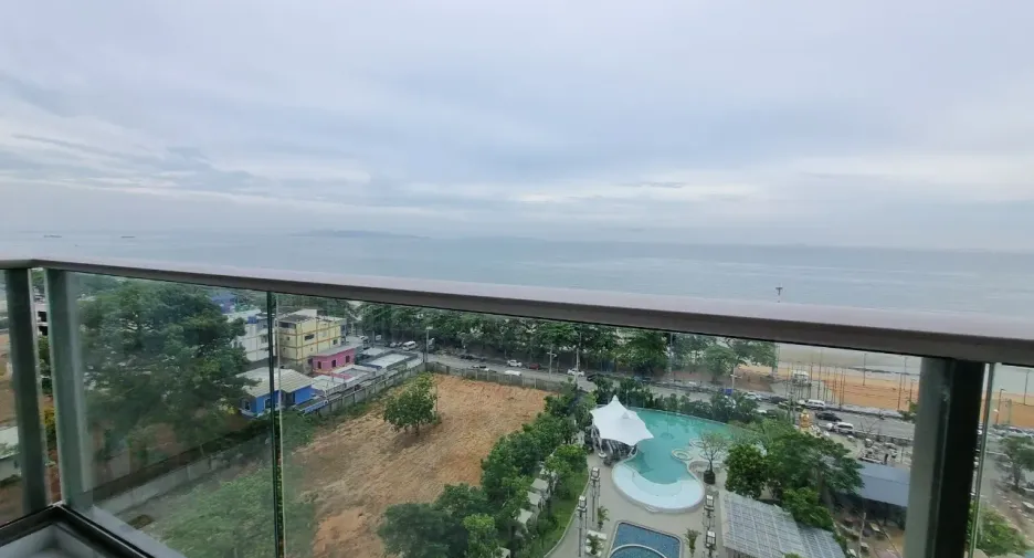 For rent 2 bedrooms condo in Bang Lamung, Chonburi