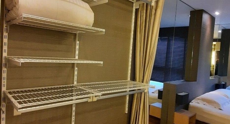 For sale 1 Beds condo in Watthana, Bangkok