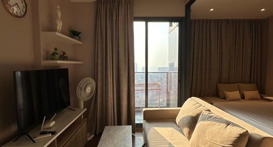 For rent 1 bed condo in Bang Lamung, Chonburi
