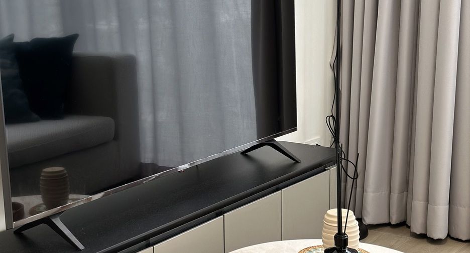 For sale 2 bedrooms condo in Khlong Toei, Bangkok