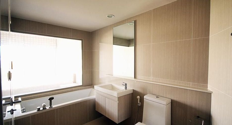 For sale 2 bedrooms condo in Cha Am, Phetchaburi
