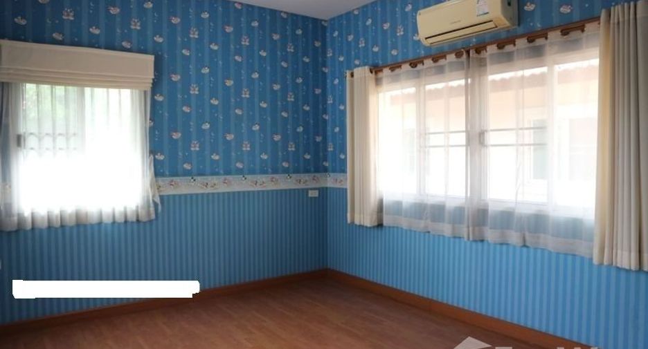 For sale 4 bedrooms house in Mueang Chiang Mai, Chiang Mai