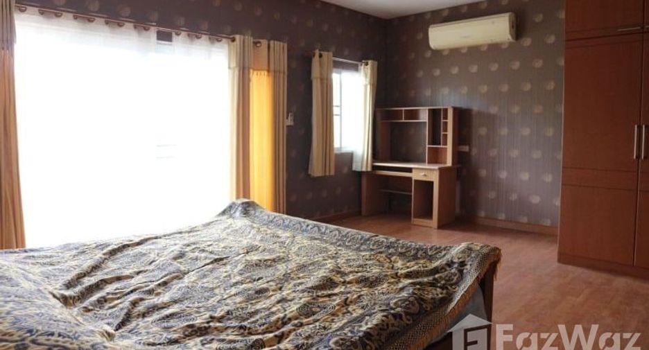 For sale 4 bedrooms house in Mueang Chiang Mai, Chiang Mai