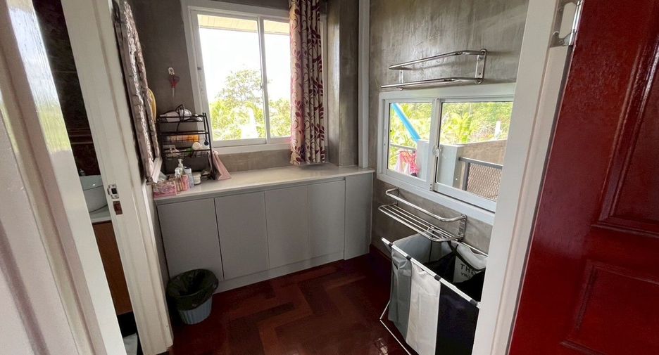 For rent 3 bedrooms house in Pran Buri, Prachuap Khiri Khan