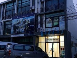 For rent 2 bedrooms townhouse in San Sai, Chiang Mai