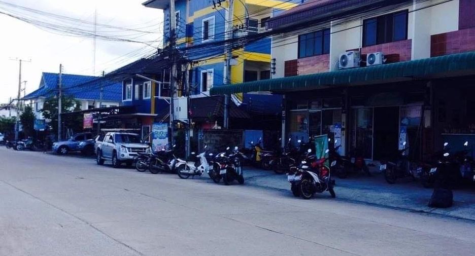 Local comercial en venta de 66 habitaciones en San Pa Tong, Chiang Mai