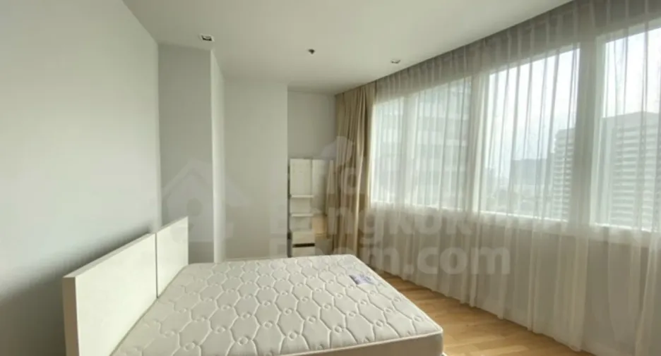 Condo en venta y en alquiler de 2 habitaciones en Khlong Toei, Bangkok
