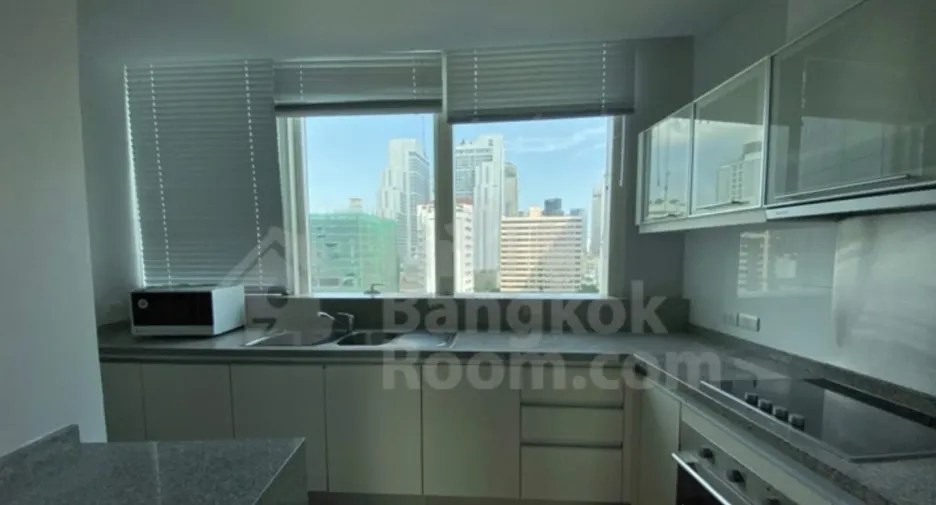 Condo en venta y en alquiler de 2 habitaciones en Khlong Toei, Bangkok
