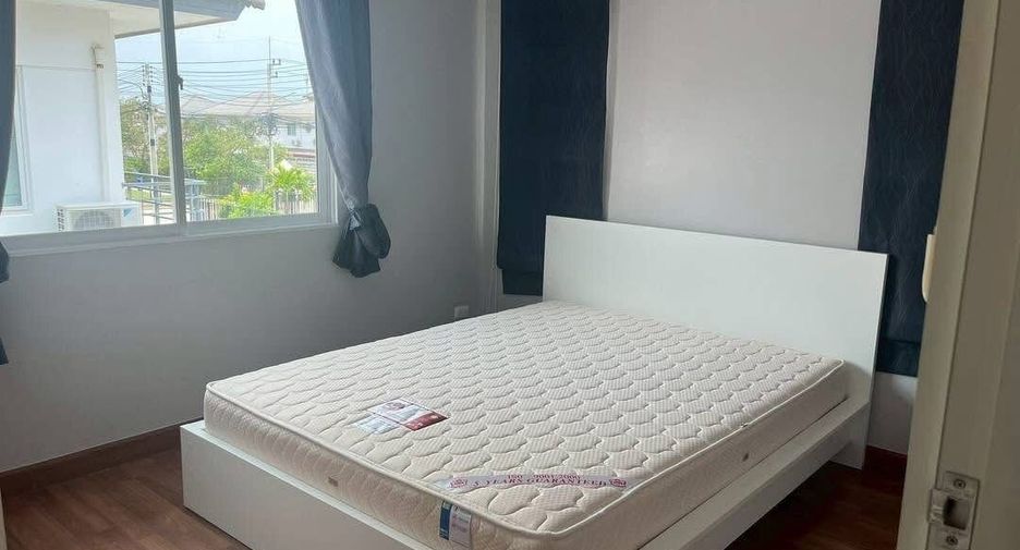 Haus zur Miete mit 3 Zimmer in Bang Lamung, Chonburi