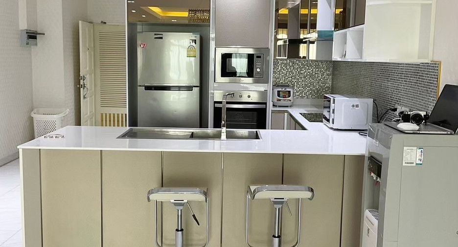 For sale 2 bedrooms condo in Bang Lamung, Chonburi