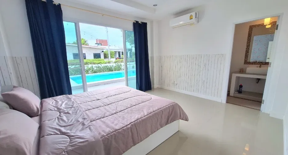 For rent 3 bedrooms villa in Hua Hin, Prachuap Khiri Khan