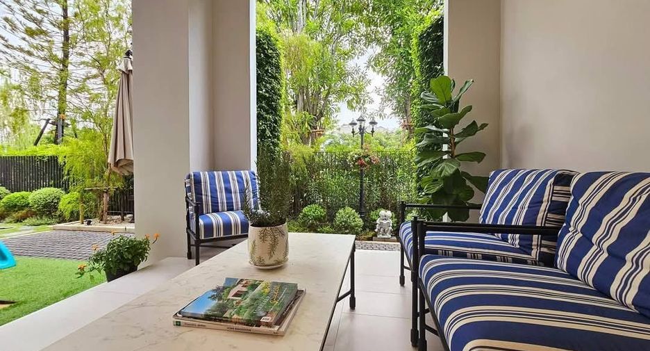 Condo en venta de 5 habitaciones en Saphan Sung, Bangkok