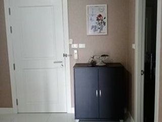 For sale 1 bed condo in Mueang Samut Prakan, Samut Prakan
