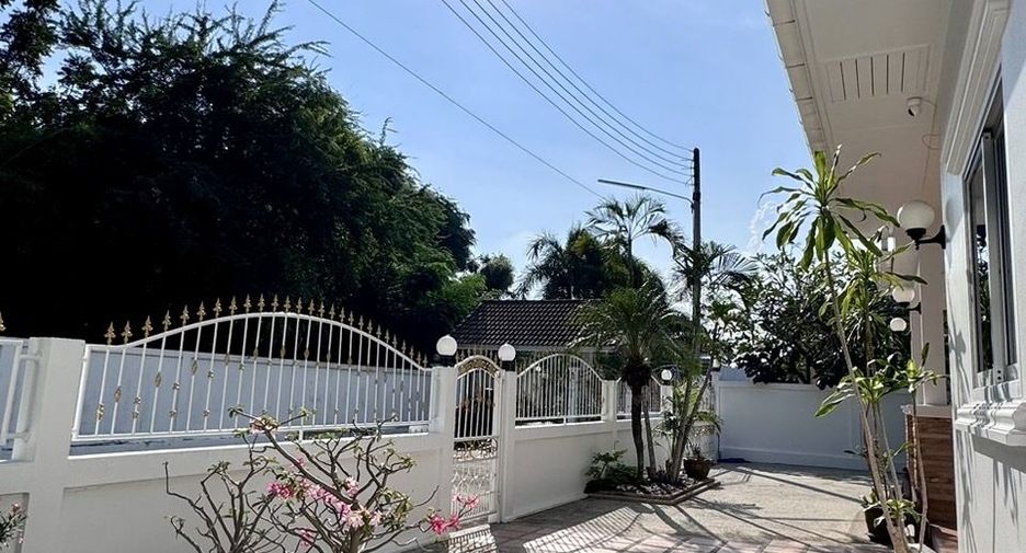 Casa en alquiler de 3 habitaciones en Cha Am, Phetchaburi