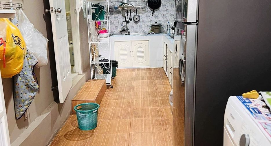 For rent 3 bedrooms house in San Sai, Chiang Mai