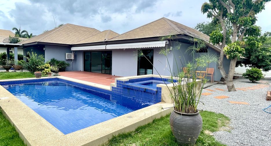 For rent 4 bedrooms house in Hua Hin, Prachuap Khiri Khan