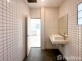 Продажа 2 спальни дом в Сарапхи, Чианг Маи