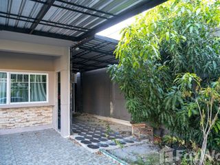For sale 2 bedrooms townhouse in Lat Krabang, Bangkok
