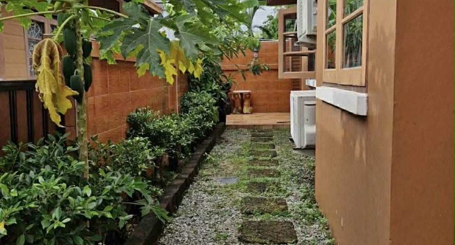 Casa en alquiler de 2 habitaciones en Bang Lamung, Chonburi