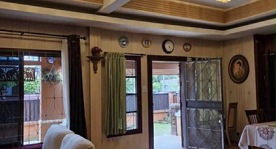 Casa en alquiler de 2 habitaciones en Bang Lamung, Chonburi