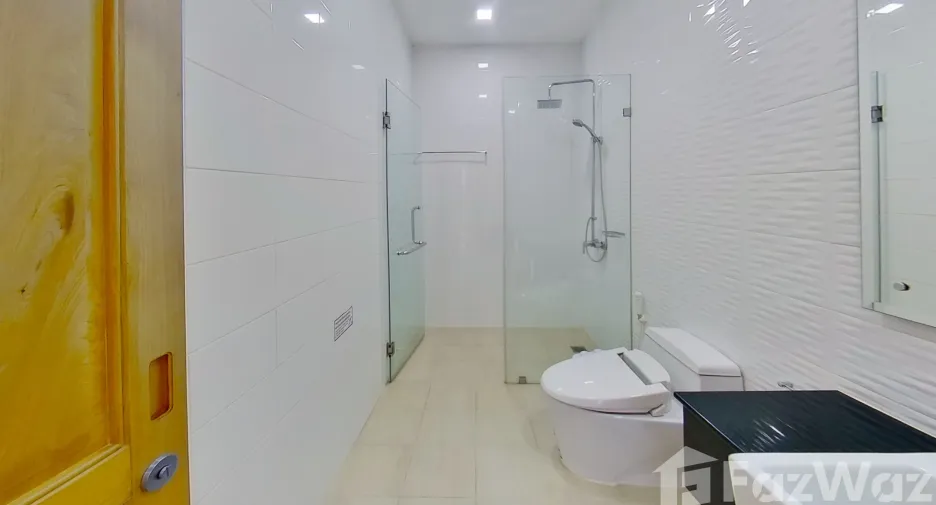 For sale and for rent 2 bedrooms condo in Mueang Chiang Mai, Chiang Mai