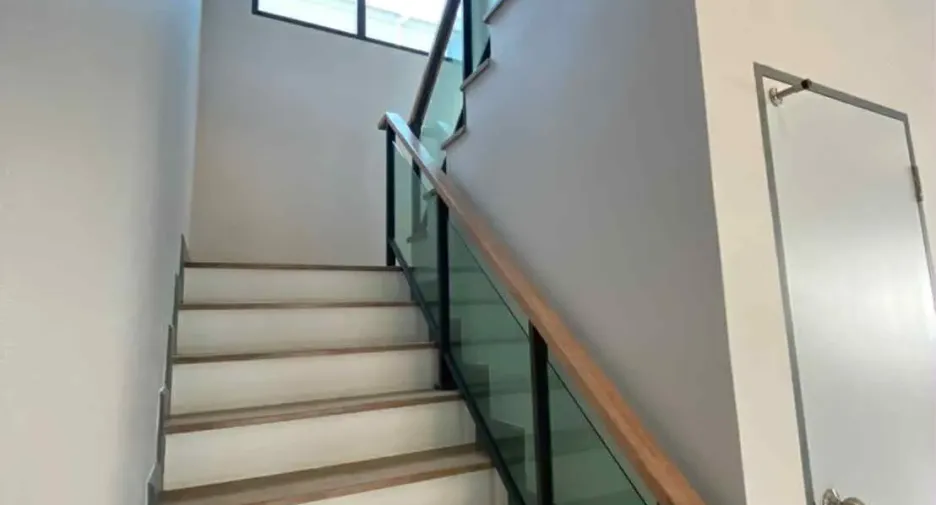 Casa en venta de 4 habitaciones en Prawet, Bangkok