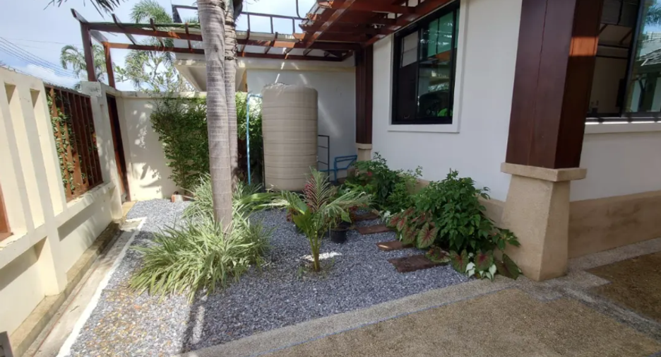 For sale 3 bedrooms villa in Mueang Phuket, Phuket