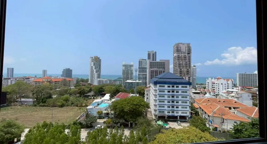 For sale 1 bed condo in Bang Lamung, Chonburi