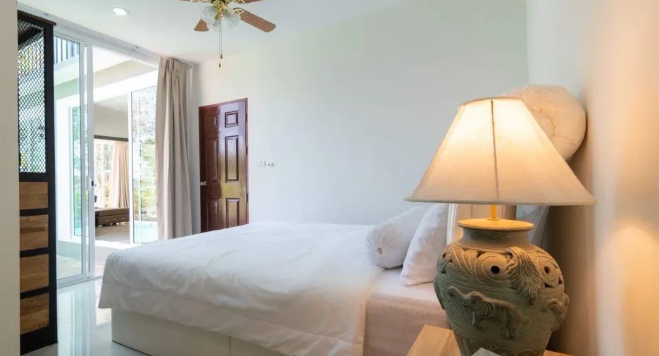 Villa zum Kauf und zur Miete mit 3 Zimmer in Thalang, Phuket