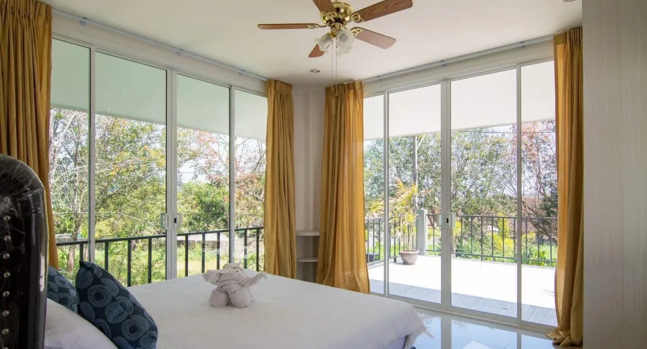 Villa zum Kauf und zur Miete mit 3 Zimmer in Thalang, Phuket
