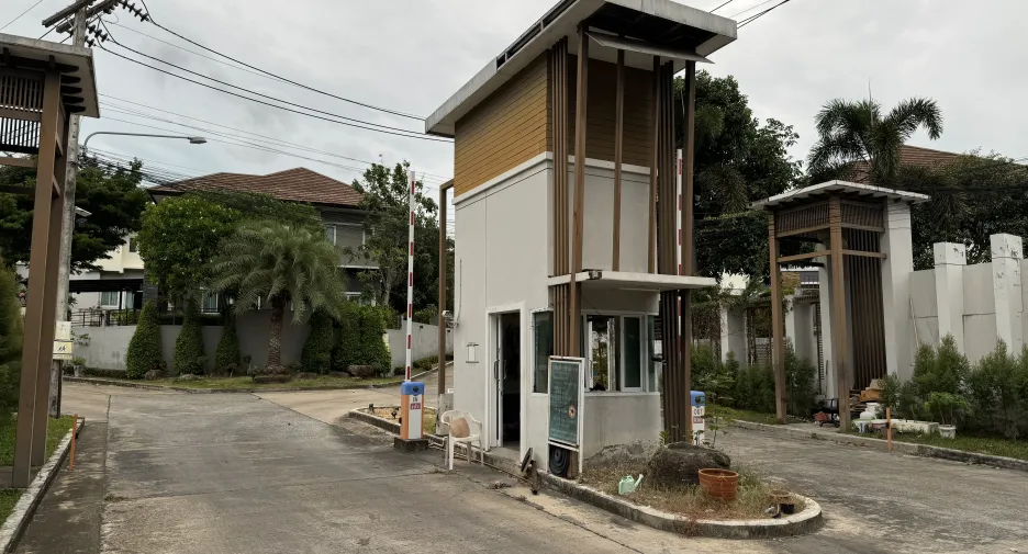 For rent 3 bedrooms house in Ko Samui, Surat Thani