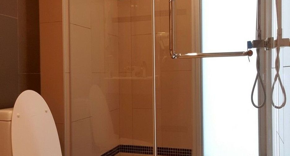 For rent 2 bedrooms condo in Bang Lamung, Chonburi