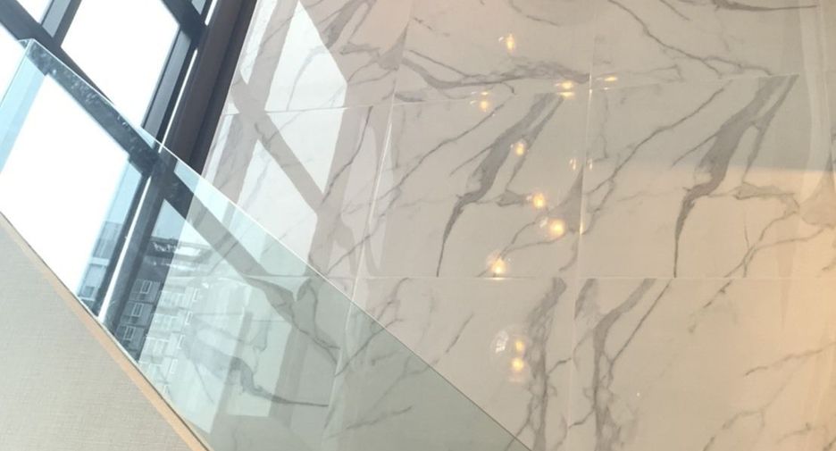 For sale and for rent 3 bedrooms condo in Huai Khwang, Bangkok