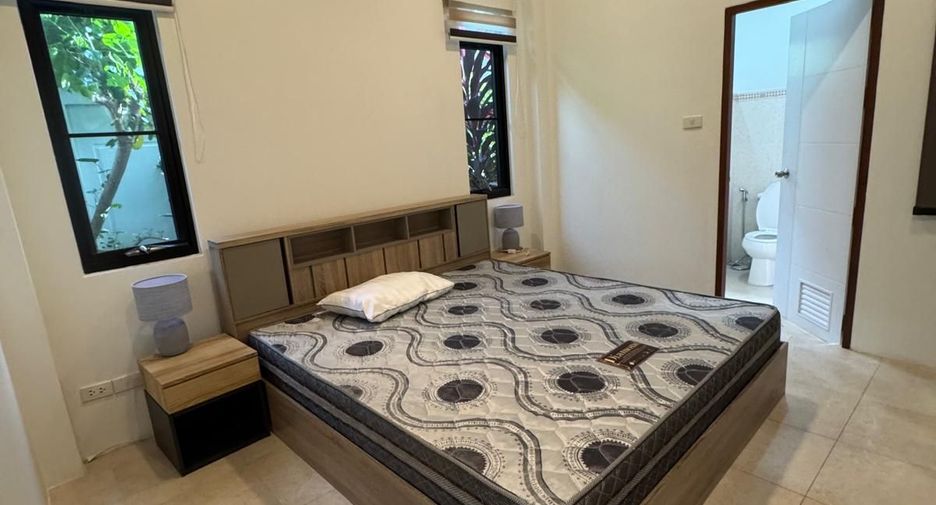 Haus zur Miete mit 3 Zimmer in Mueang Phuket, Phuket